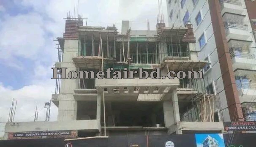 Semi ready flat for sale in Bashundhara@2200 sqft