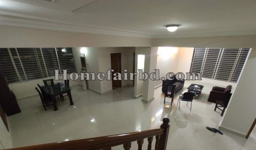 Furnished duplex apartment Baridhara Diplomatic@3400sqft