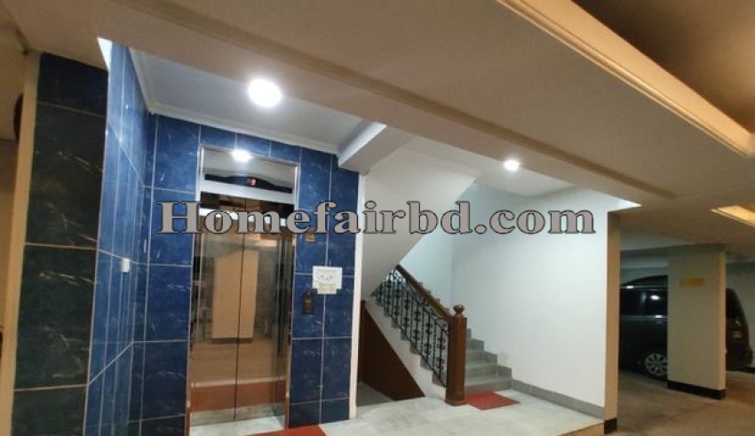 Furnished duplex apartment Baridhara Diplomatic@3400sqft