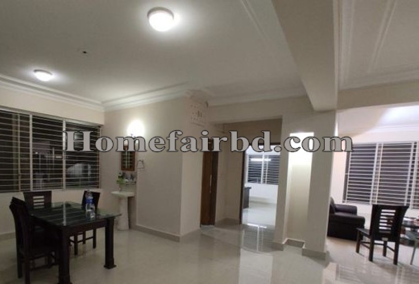 Furnished duplex apartment Baridhara Diplomatic@3400sqft