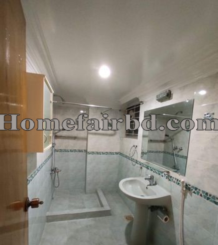 Furnished duplex apartment Baridhara Diplomatic@3400sqft