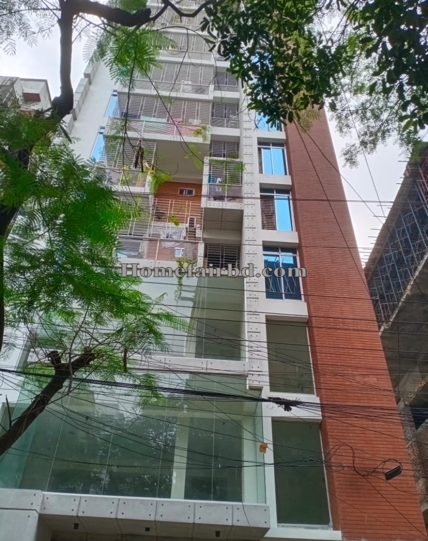 Ready flat for sale in Block-C Khilgaon@1425 sqft