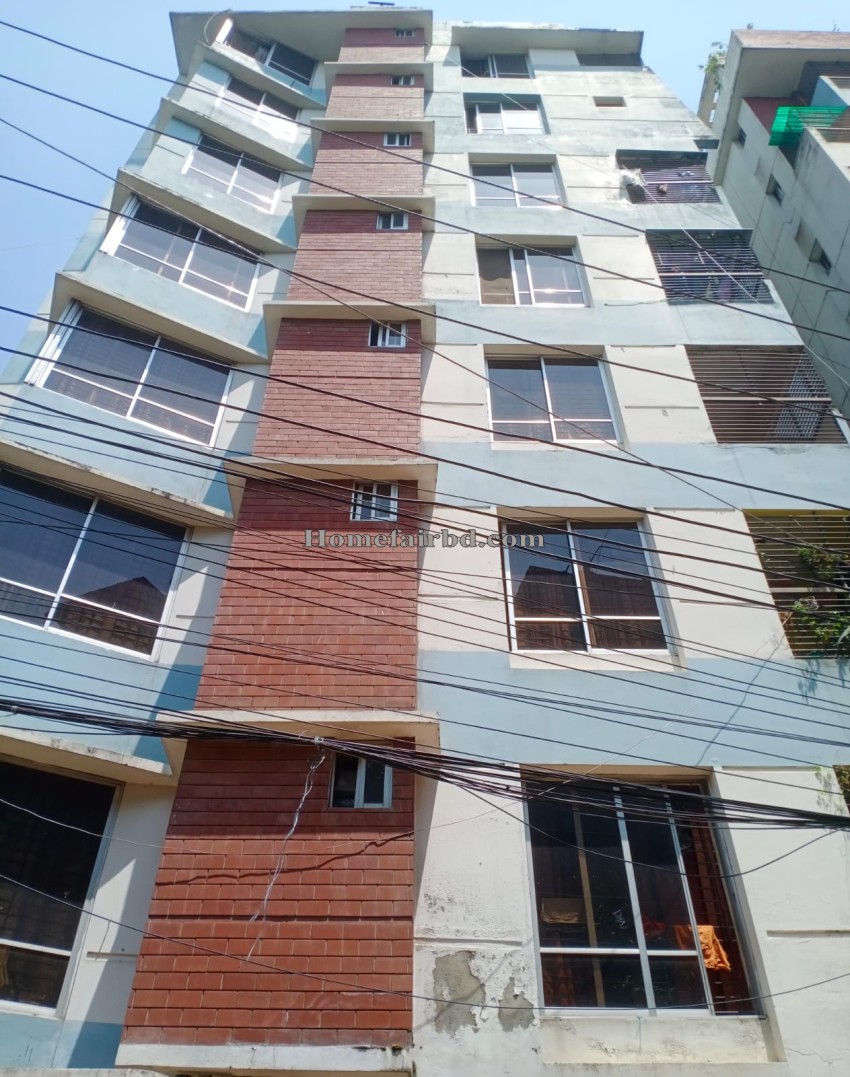 Used flat for sale in Tejgoan