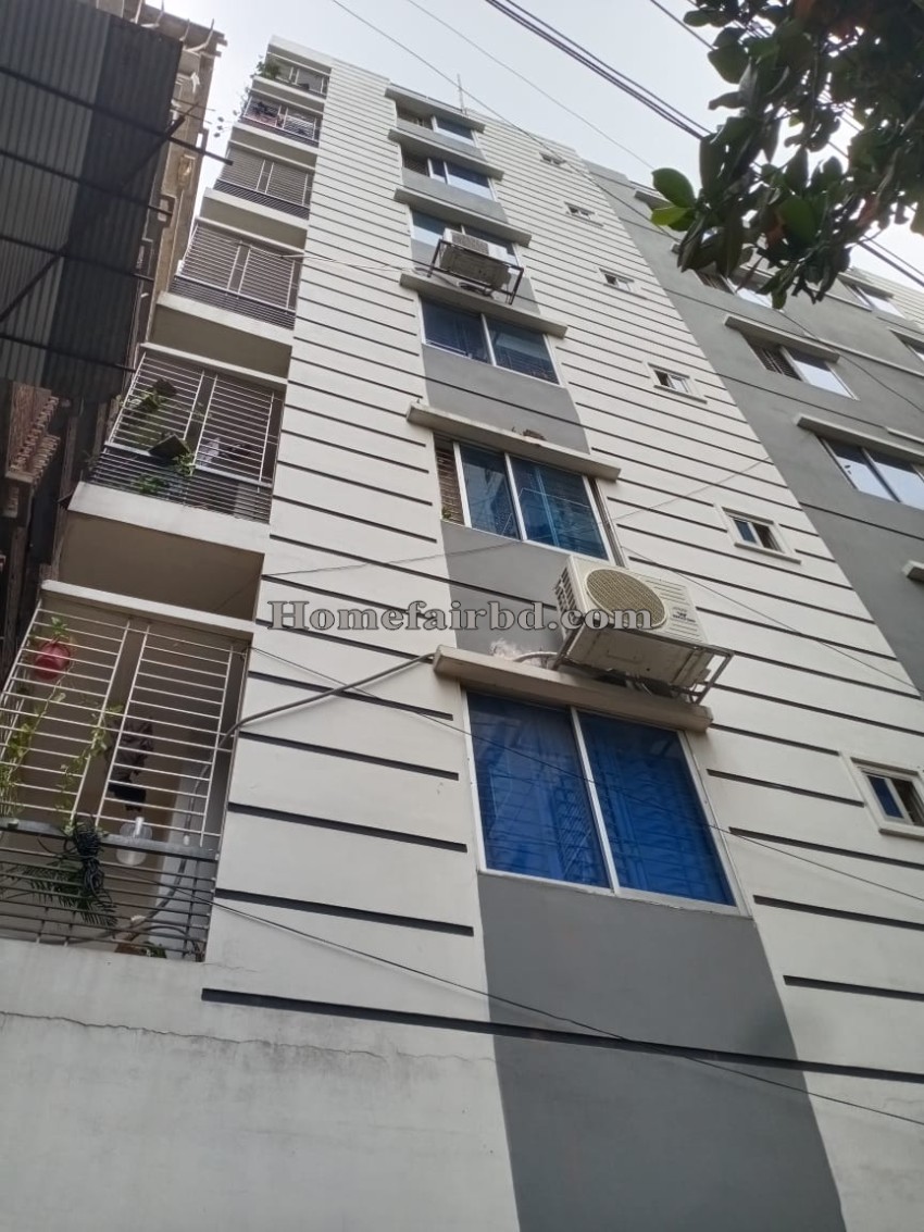 Used flat for sale in Kallyanpur