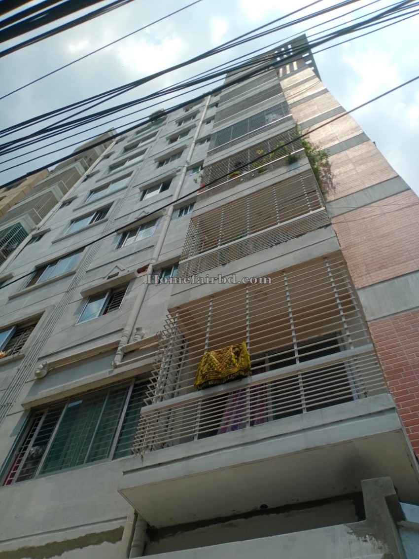 Semi Ready flat for sale in Kola bagan@1425 sqft