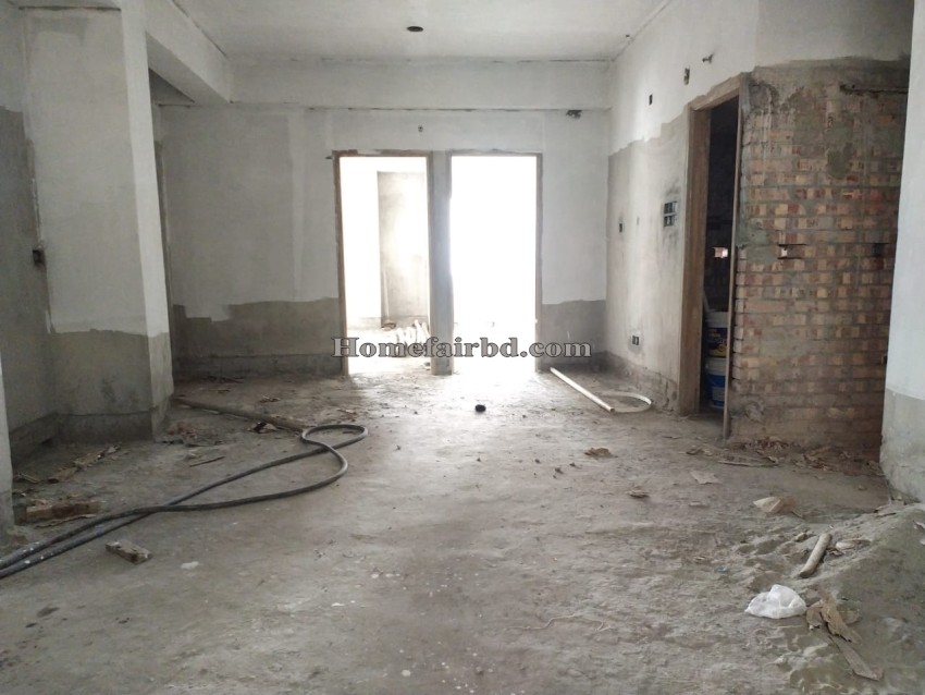 Semi ready flat for sale in Aftabnagar Block-C@1550 sqft