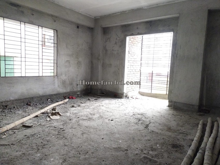 Semi ready flat for sale in Aftabnagar Block-C@1550 sqft