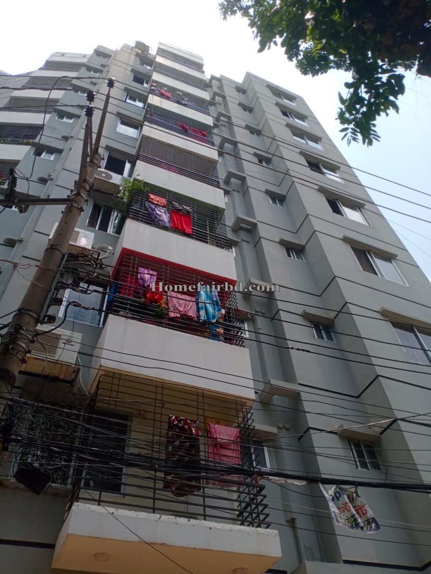 Ready apartment for sale in Dhanmondi 