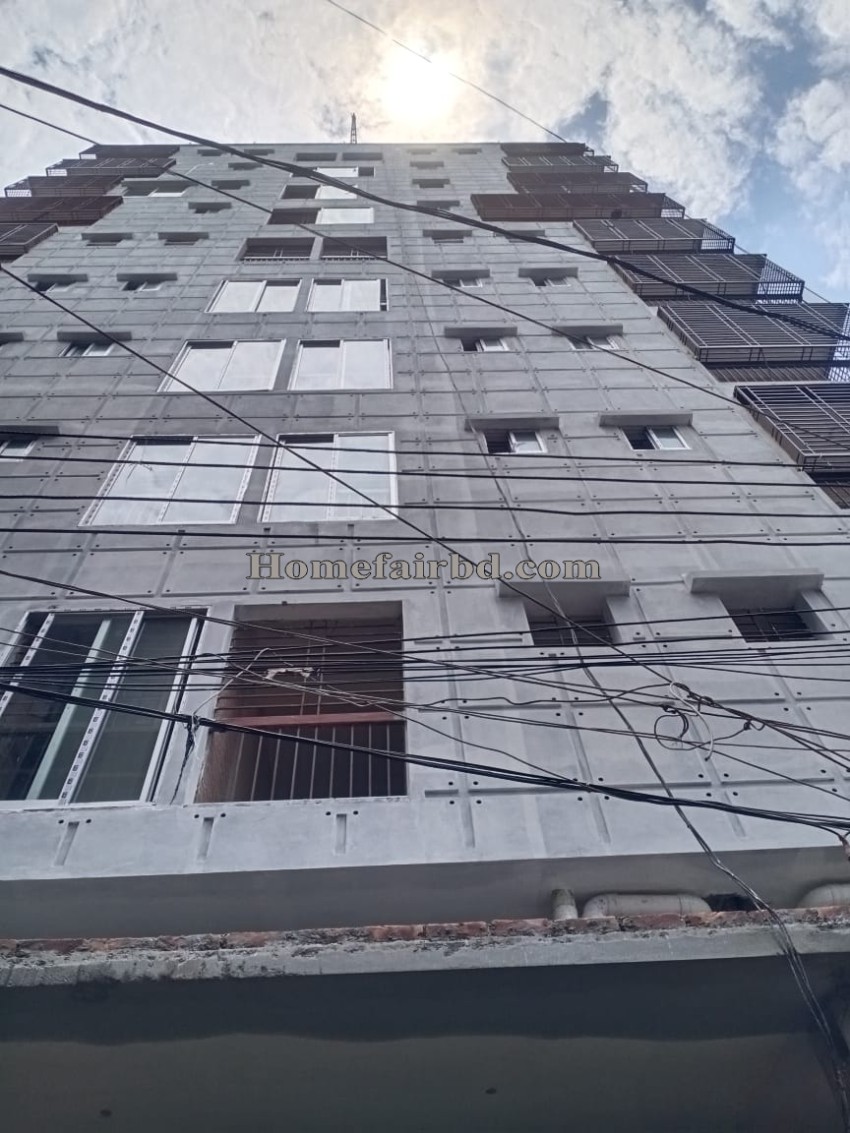 Used flat for sale in Jigatola