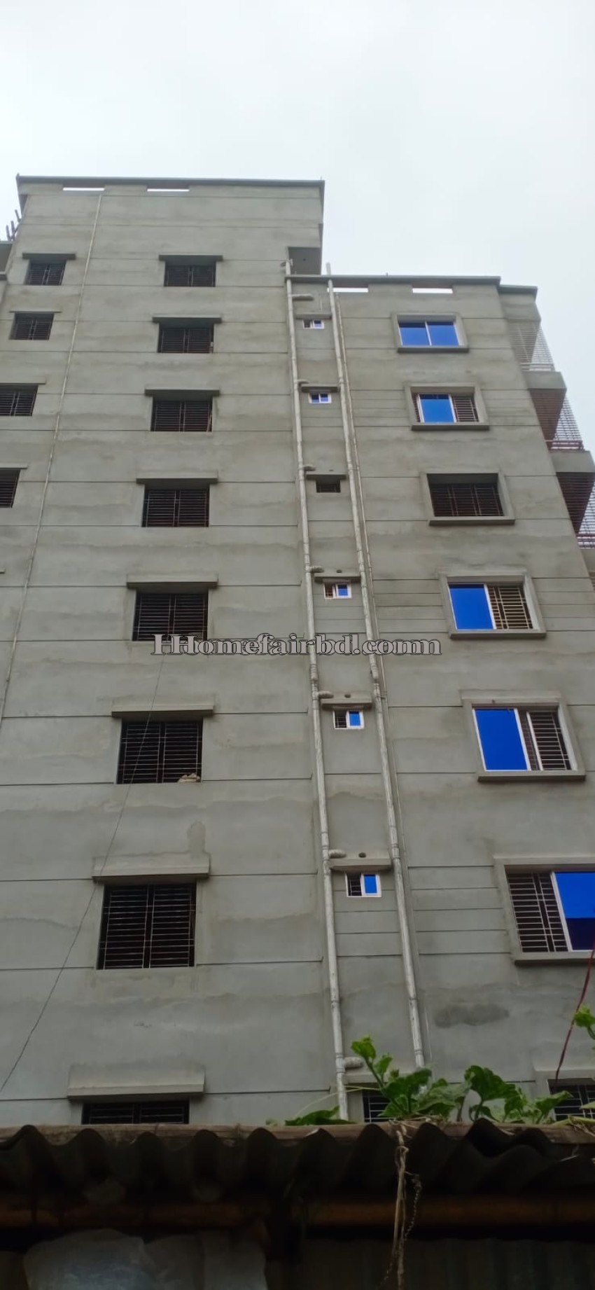 Modern 1450 Sqft Ready Flat in Banasree Block-N Dhaka