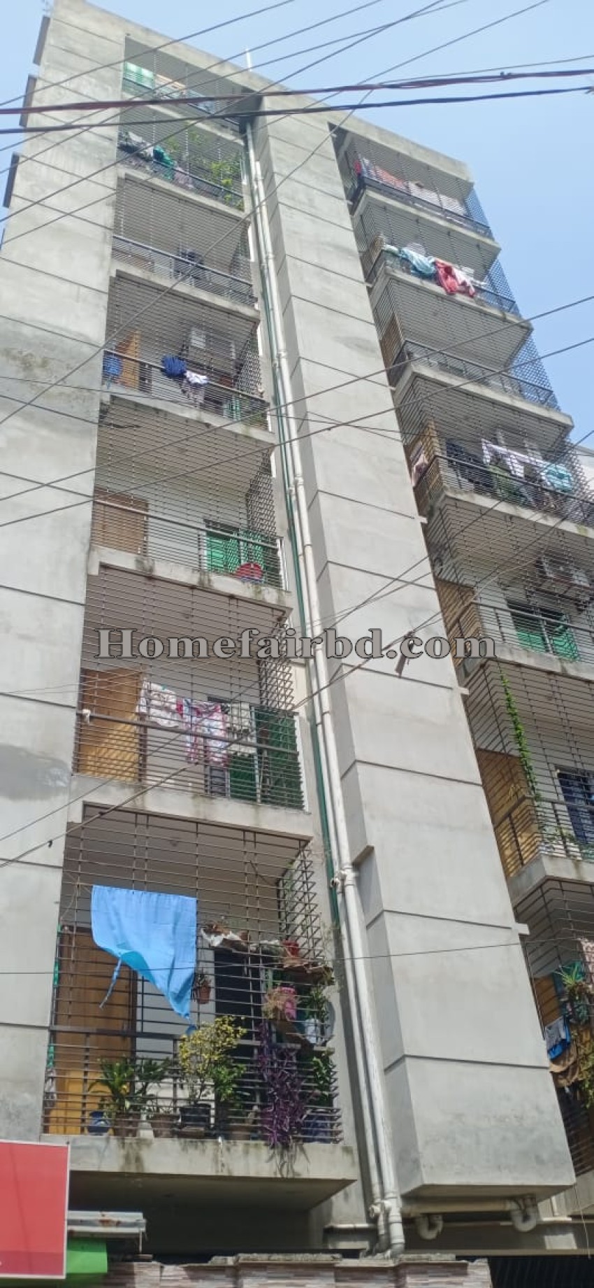 Used flat for sale in Rayer Bazar@900 sqft