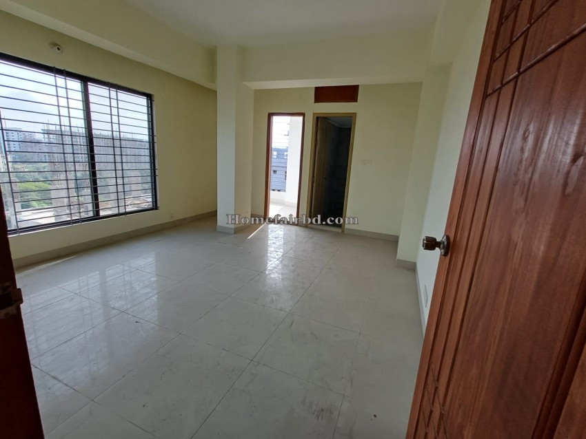 South-Facing 1575 sqft Flat for Sale in Uttara