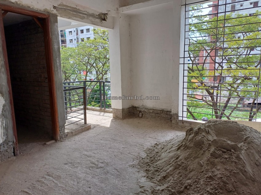 Cozy 825 Sqft 2 Bed 2 Bath Apartment for Sale in Bashundhara