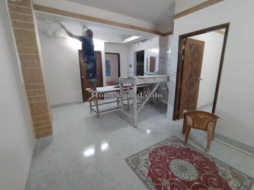 1350 sqft Ready Flat Sale in Meradia, Banasree